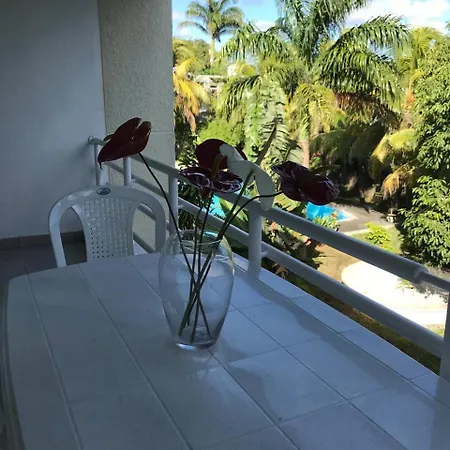 Bel Appartement Sur La Route Cotiere A 50 M D Une Tres Belle Plage Grand-Baie Exterior photo